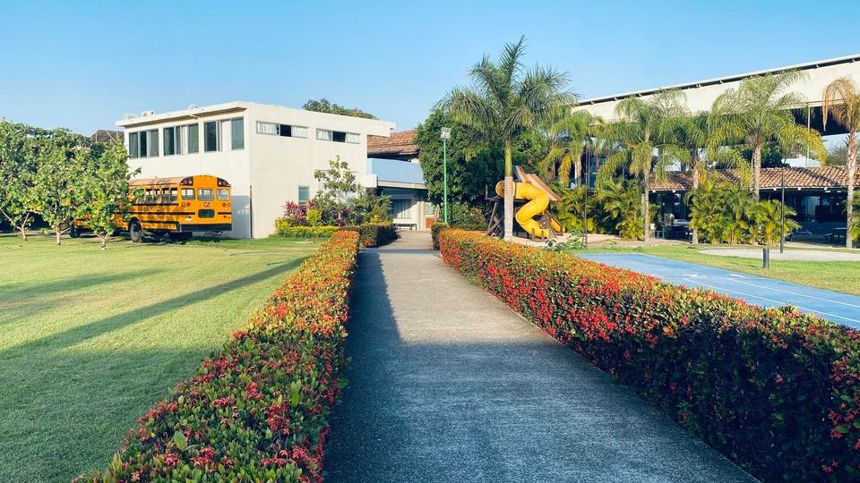 Bilingual Schools in Puerto Vallarta