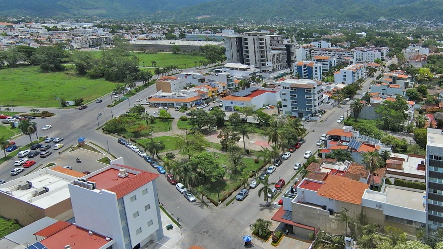 Vecindarios Notables: Fluvial Vallarta